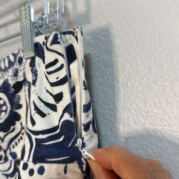 Ralph Lauren Blue and White A LIne Flare Skirt Knee-Length - Picture 4 of 5